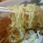 勝鬨屋 - 麺リフト！
            昔ながらのもちもち麺のよう