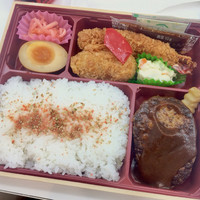 とんかつ まい泉 青山本店 - 洋食弁当 930円 161028 12:05