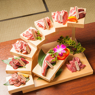 名物 階段盛りセット プレミアムプラン 90分食べ放題 夜空のジンギスカン45店 すすきの 市電 ジンギスカン 食べログ