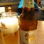 サイアム・タラート - 2016/10　シンハービール￥６５０（税込）