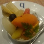 キャトルラパン - パンナコッタのジェラートとフルーツ乗せ