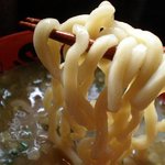 無鉄砲しゃばとん - 麺は、豚そばと同じものの様です