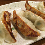 らーめん神月 - 餃子５個￥290