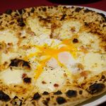 ドルチェヴィータ - ビスマルクピザ