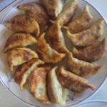 東華菜館 - 「煎餃子」