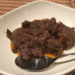 ベンガル料理プージャー - マトンのセミドライカレー1,500円