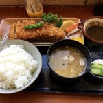 レストラン みゆき野 - とんかつ定食