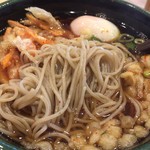 ゆで太郎 - 朝そば玉子の麺