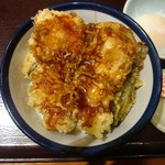 天丼てんや - 2016年10月 黒マヨ鶏天丼　半熟玉子付　690円