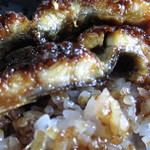 うなぎの魚熊 - あとちょっと焼きが入ればとろける食感に・・・