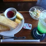 珈琲 蔵人珈蔵 岐阜店 - モーニング、メロンクリームソーダ