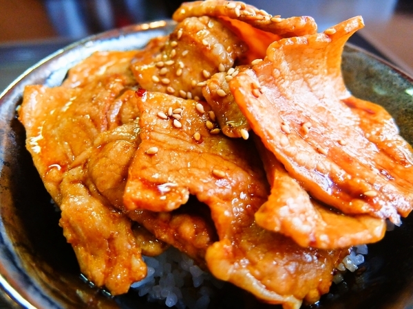 五丁目酒場 章吉（ゴチョウメサカバ ショウキチ） - 鷲別（焼肉）の写真