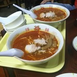中国飯店　鳳華 - 先週より 辛いやつが来ました(T0T)激辛ラーメン(笑)！