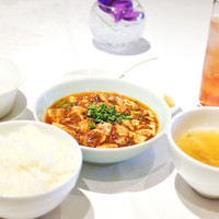 四川豆花飯荘 東京店 - 四川豆花飯荘麻婆豆腐セット