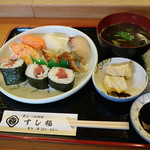 Sushi Fuku - すし定食９００円