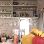 カフェレストラン  びすとろアン - カウンター越しの厨房