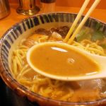 にぼし中華 廣はし - スープ