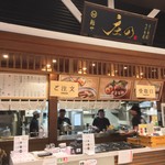 麺や 庄の - ラーのコーナーは三店舗が軒を連ね、しのぎを削ってます