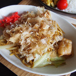 摩耶ビューテラス702 - ホルモン焼きそば