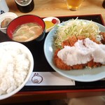 おろしカツ定食　850円