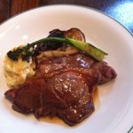 レスプリ・ミタニ - メイン_羊のモモステーキ