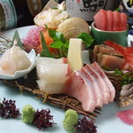 杉のあかり - 刺身盛り合わせ