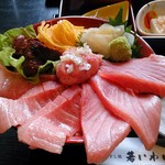 鮨処 若いわい - 南インドマグロ中トロ丼