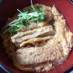 手もみそば 長壽庵 - かつは三切れ