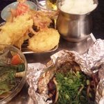 次々やってくる〜。