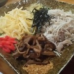 けいはん ひさ倉 - 鶏飯の具材