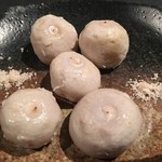 鮨処みずたに - ふかしサトイモ