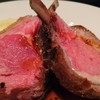 ビストロ天下井 - 料理写真:ボリュームも人気！ 子羊ローストはロゼ色に。