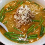 Isshin kan - 担々麺 ランチ大盛無料