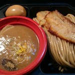 中華蕎麦 とみ田 - 10年目の豚骨魚介（トッピング付き）