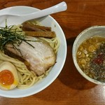 やすや - つけ麺(大盛無料)850円