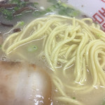 ホームラン本店 - 麺アップ