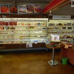 明太子のさかえや - 陳列も充実してます～