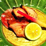 居酒屋 清八 - コース　一部　鶏肉の味噌漬焼