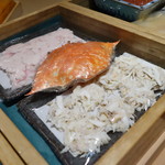 寿しの吉乃 - ☆蟹ちゃんも大好物です☆