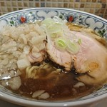自家製麺 うろた - ゴワゴワ 麺固い麺多い煮干し。