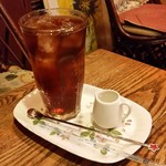 トネリコ カフェ - 「スパークリングアイス珈琲 (500円)」、すーっと抜けていくような珈琲です