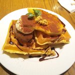 Cafe de Fariniere - バナナキャラメルワッフル