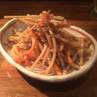 ステーキ鉄板焼 しゅうえ - キンピラごぼう