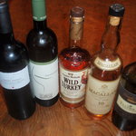 アント・ダイナ - ワインとウイスキー