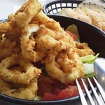 トニーローマ 神戸ハーバーランド店 - イカフライのサラダ