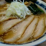 煮干し中華そば (肉盛り )