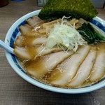 煮干し中華そば (肉盛り )