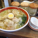 広州市場 - 広州雲吞麺