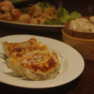 あごひげ酒場_2