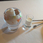 レストラン マノワ - 可愛らしいお砂糖。